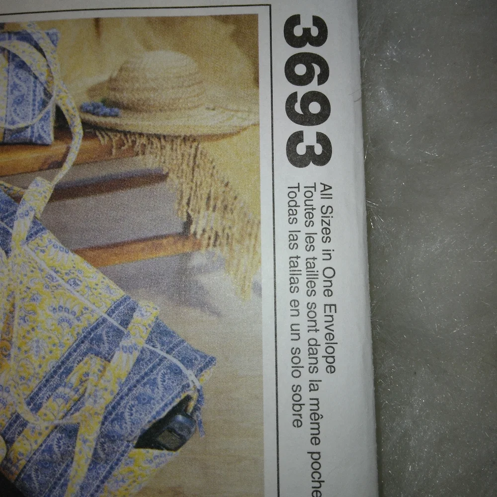McCall's 3693 Bags in 5 styles